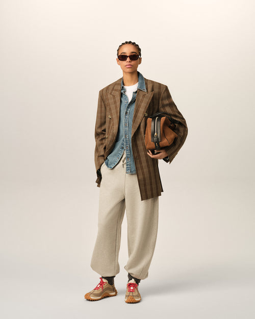 VOIR LA TENUE - 1 - Ami Paris
