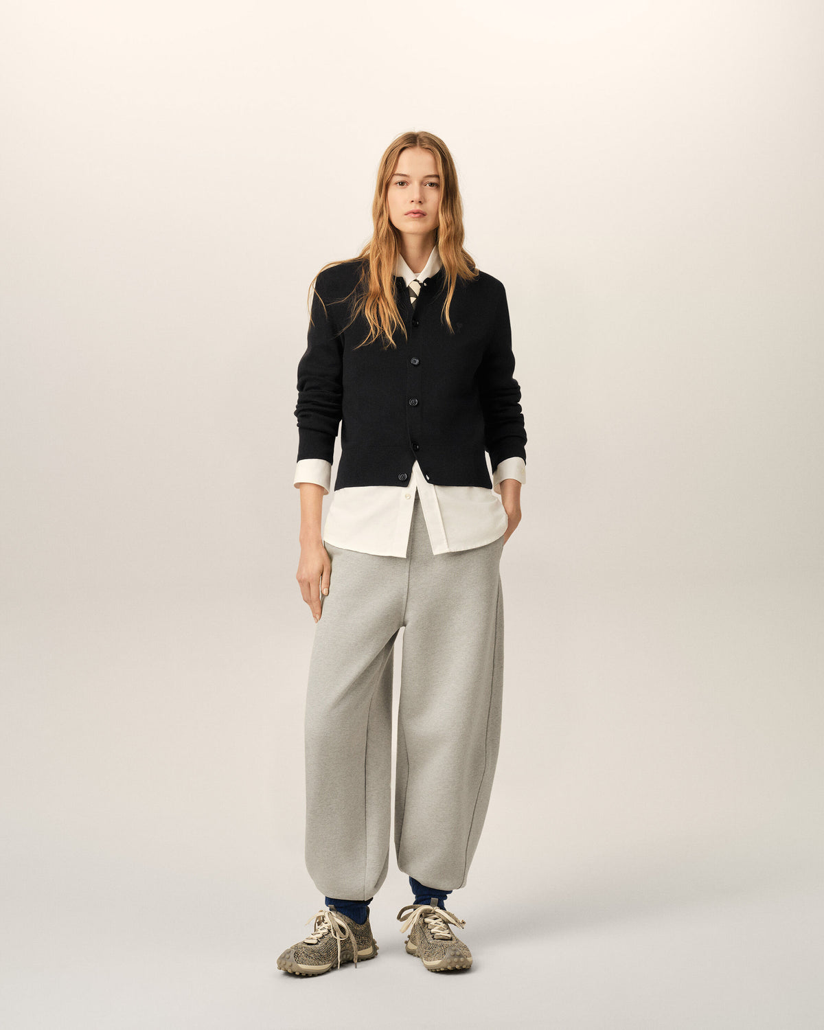 Black crewneck wool cardigan with Ami de Coeur - 3