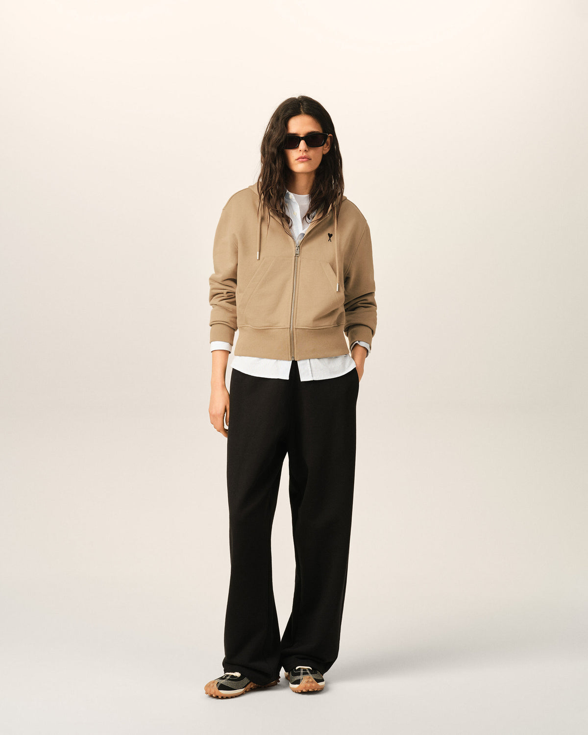 Hoodie beige zippé en coton Ami de Coeur - 3