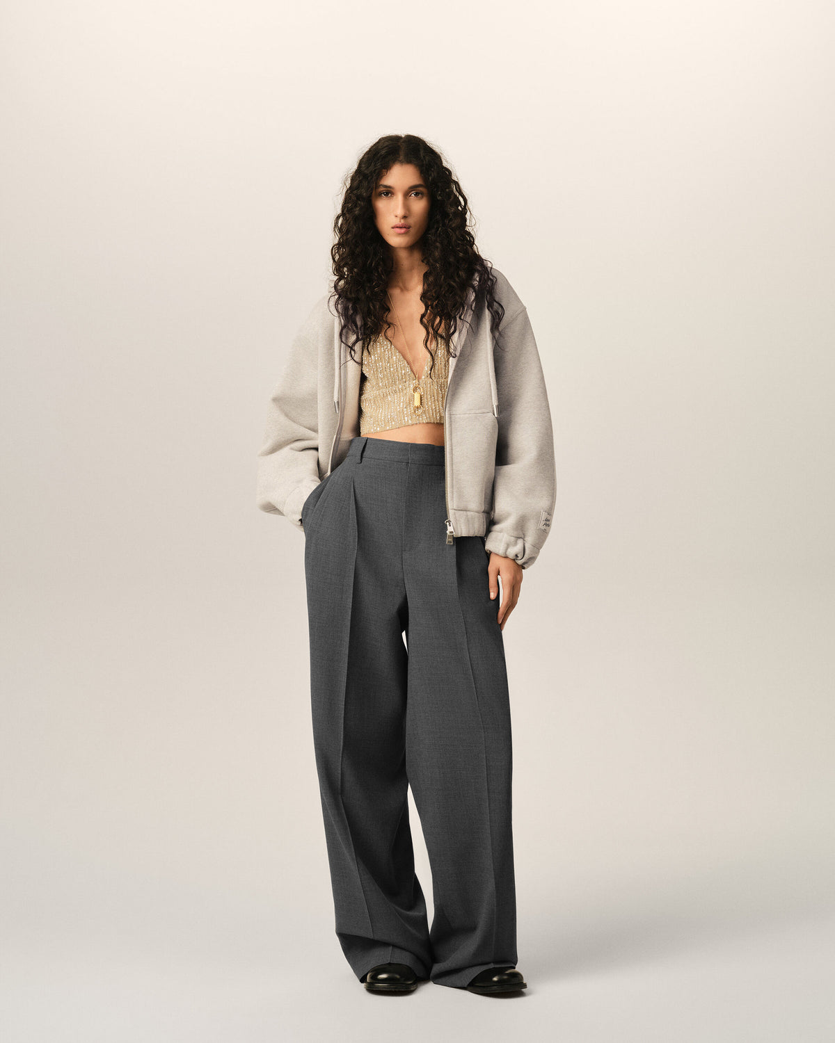 Pantalón ancho de lana gris de talle alto - 2