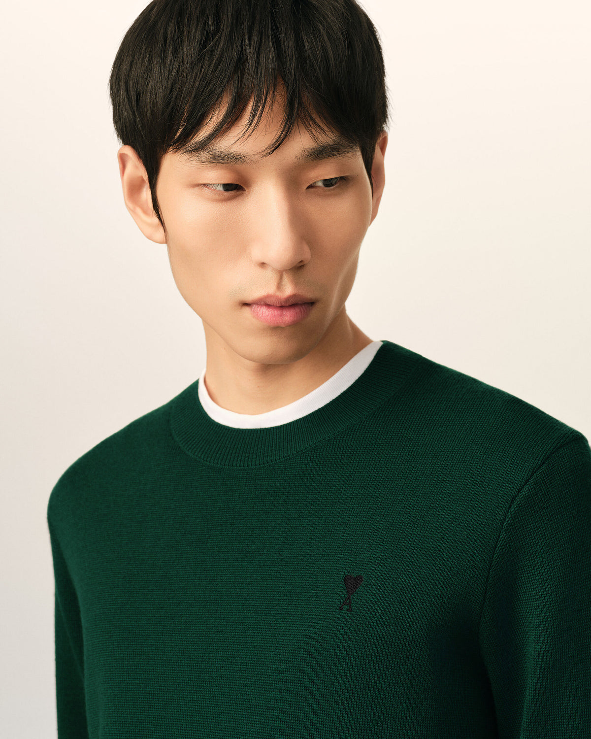 Green crewneck wool sweater with Ami de Coeur - 4