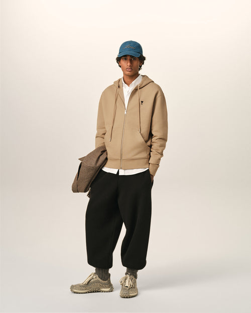 VOIR LA TENUE - 1 - Ami Paris