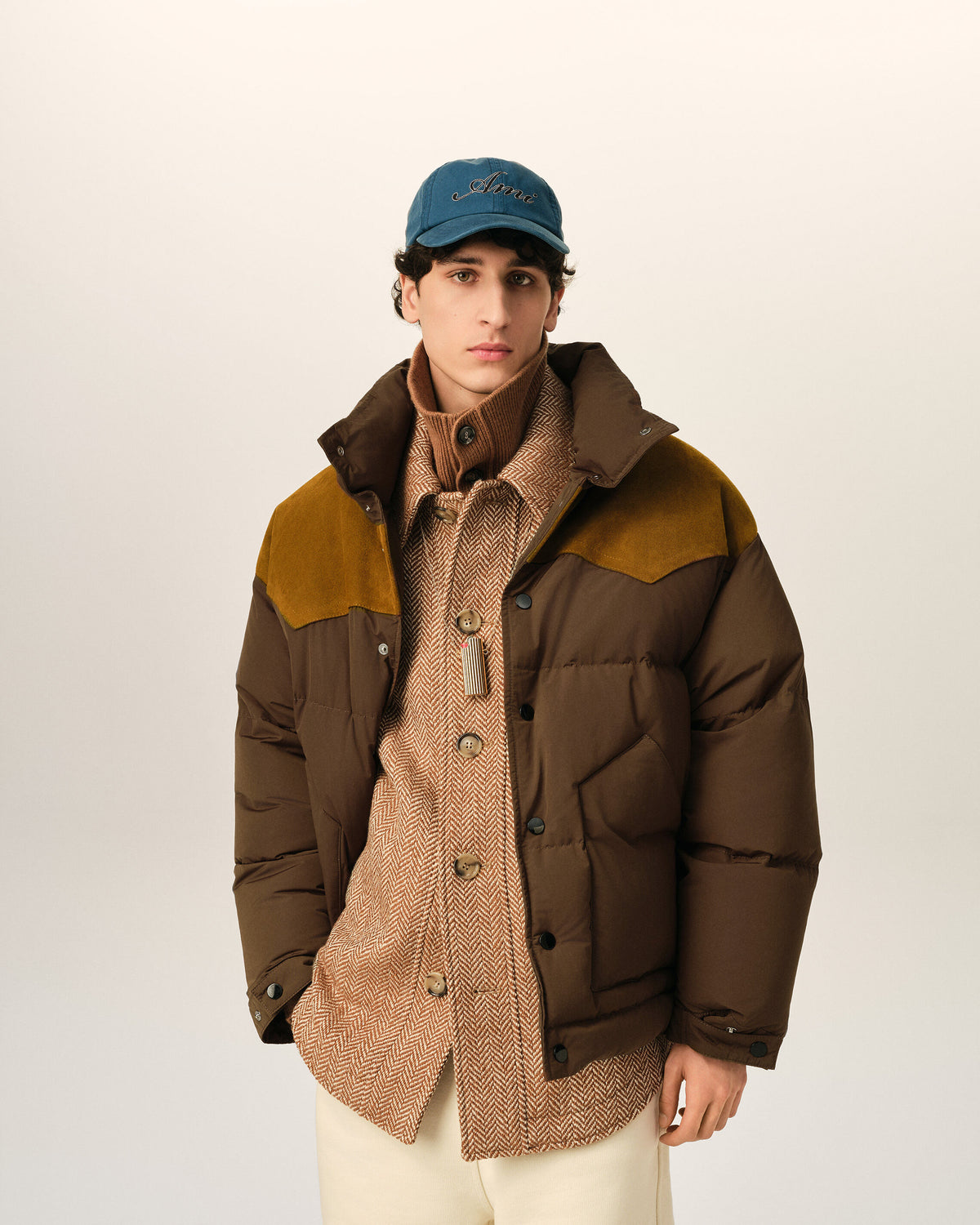 Doudoune marron en nylon et coton avec empiècement en cuir - 3