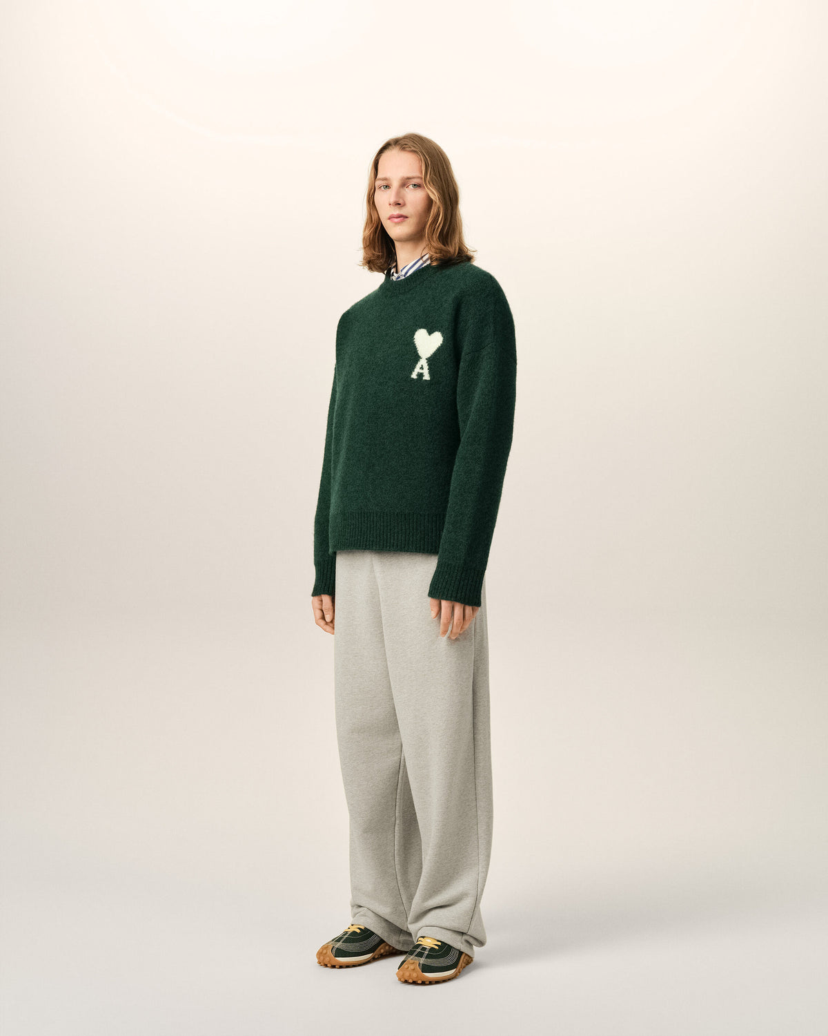 Green crewneck alpaca sweater with Ami de Coeur - 6