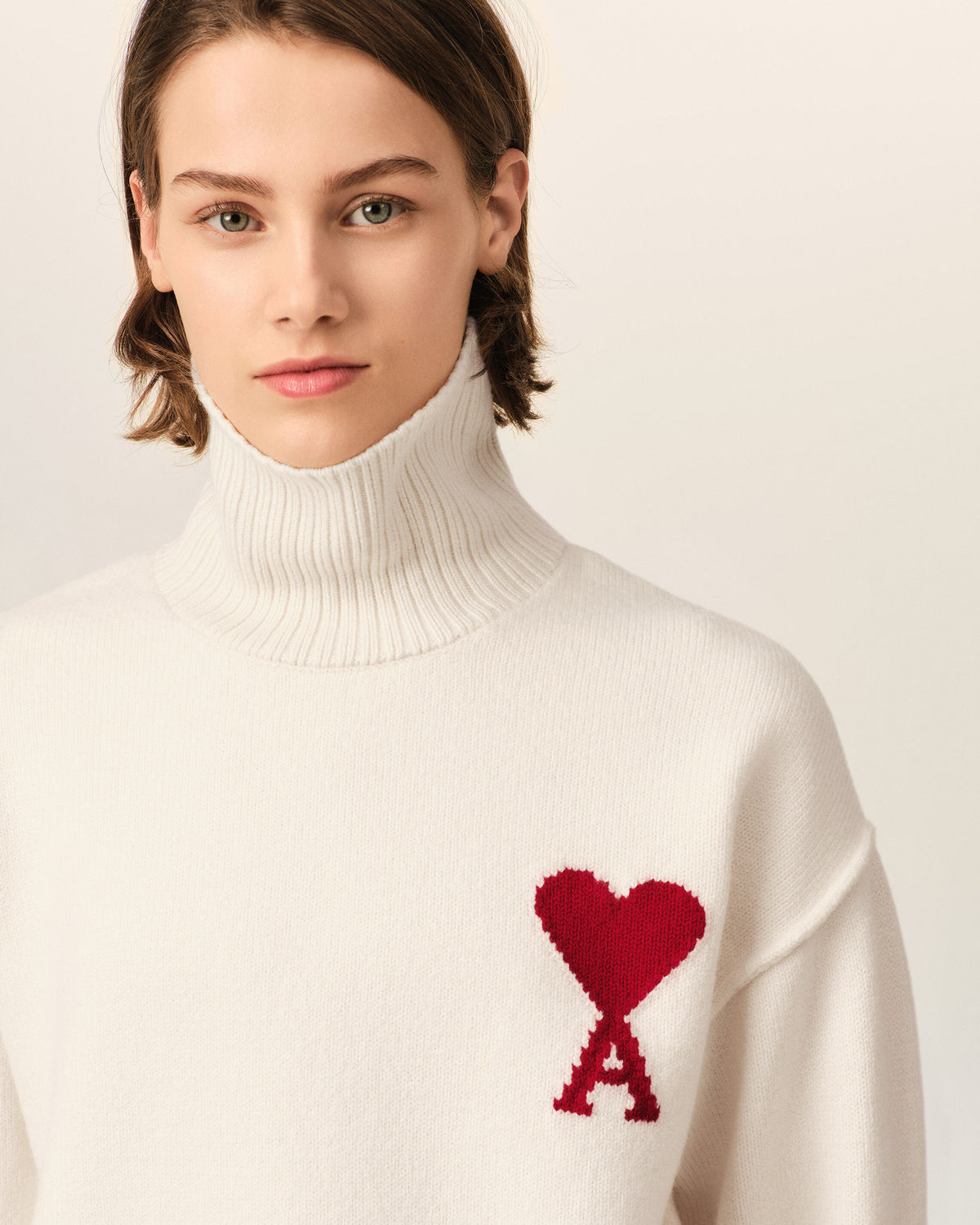 Natural funell neck wool sweater with Ami De Coeur - 10