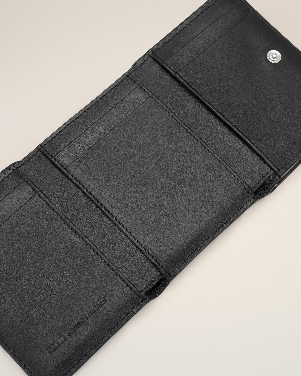 Cartera tríptica Ami de Cœur de cuero negro de vaca - 6