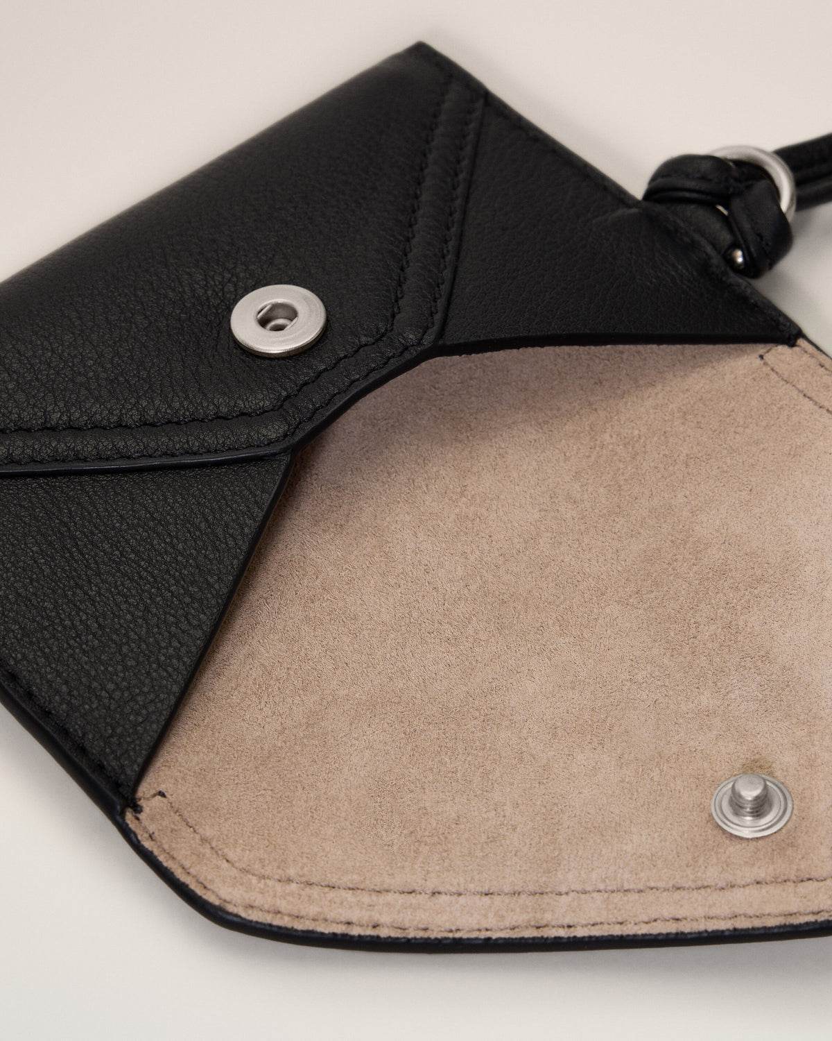 Black Etienne strap taurillon leather envelope card holder - 6